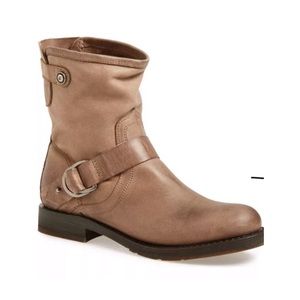 Olukai Nahuku women’s boots 7 clay new